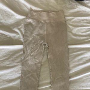 Calvin Klein white cream leggings